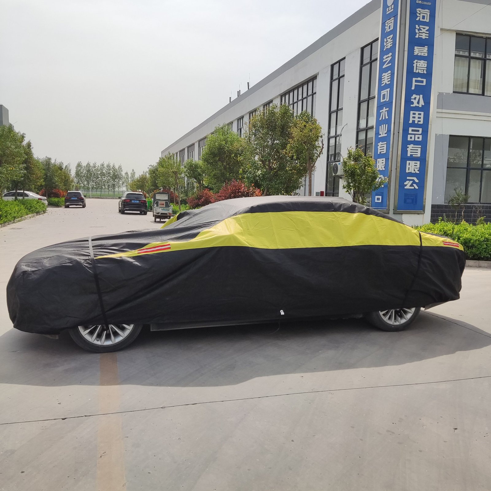 High Quality Custom Thickened Sports Car Cover Waterproof Sun and Dust Proof Universal Model - Image 2